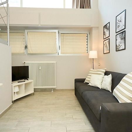 Design White Loft - Ac Wifi 10 Minutes From Duomo Apartman Milánó Kültér fotó